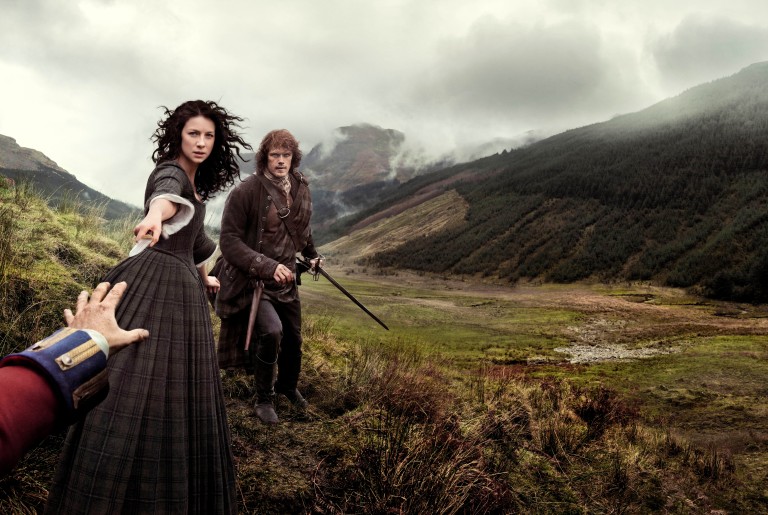 Outlander-Season-1b-Official-Poster-outlander-2014-tv-series-38375436-4000-2685